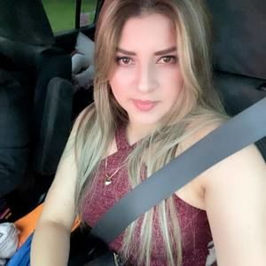 Meet your Posher, Catalina